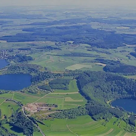 Erich Bremm Mit Moselblick * Neef